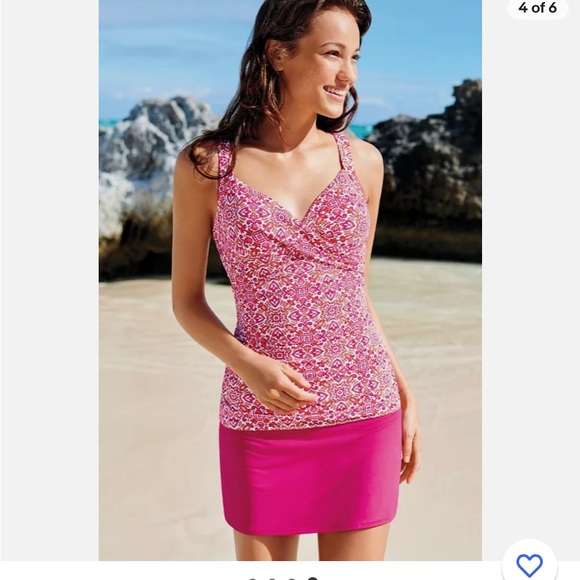 Lands’ End Women's SwimMini Skirt black, size 12 - Picture 8 of 11